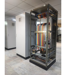 تابلو برق ایستاده تک‌کابین قدرتی QV